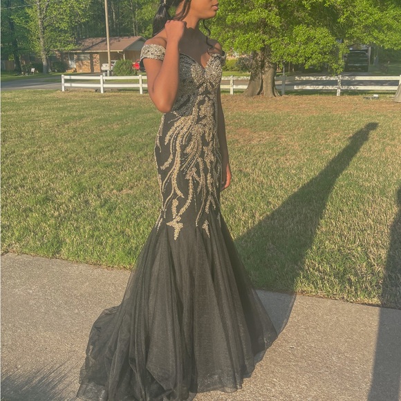 Anny Lee size 4 corset back dress - Picture 2 of 3